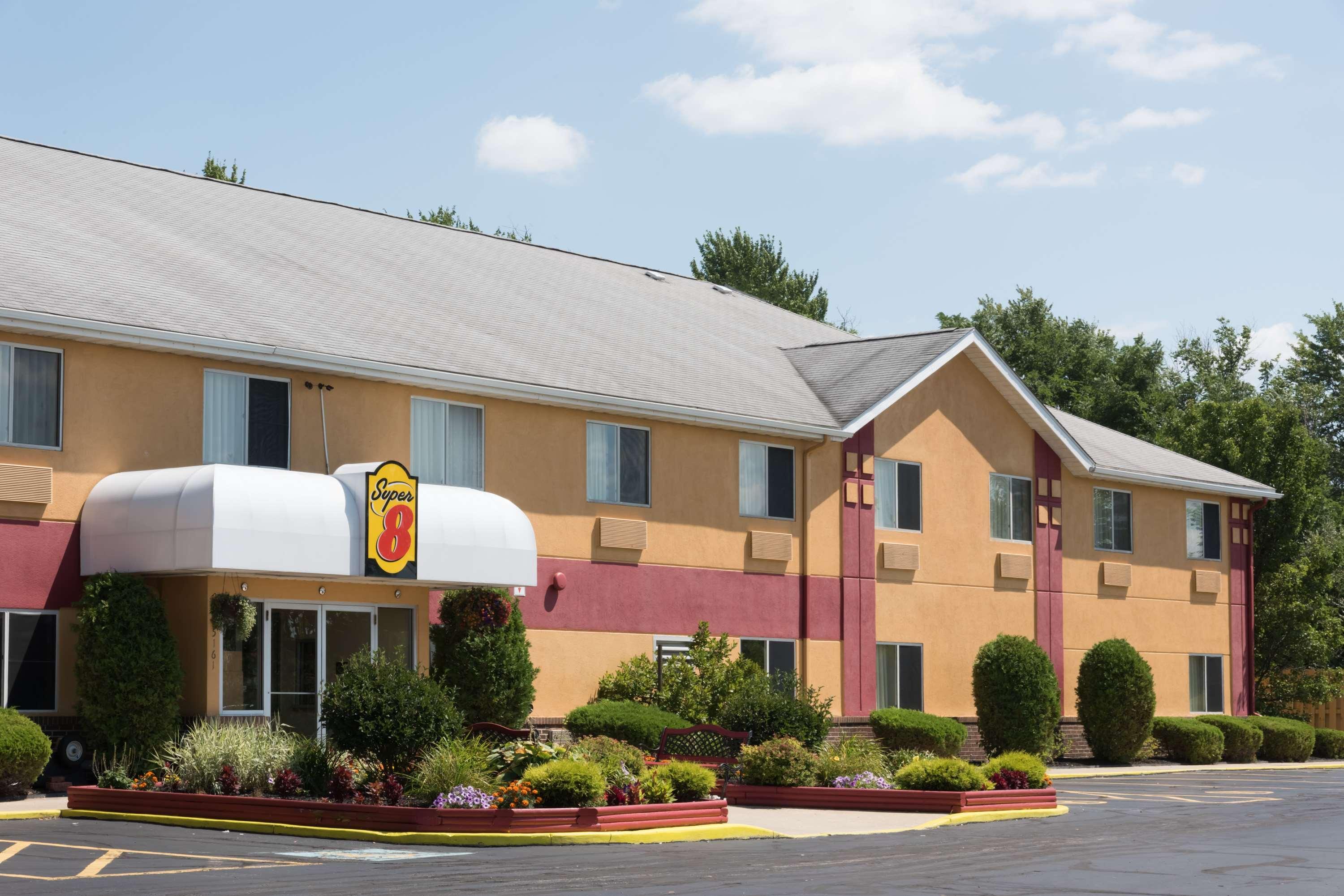 Hotel Super 8 By Wyndham Medina Extérieur photo