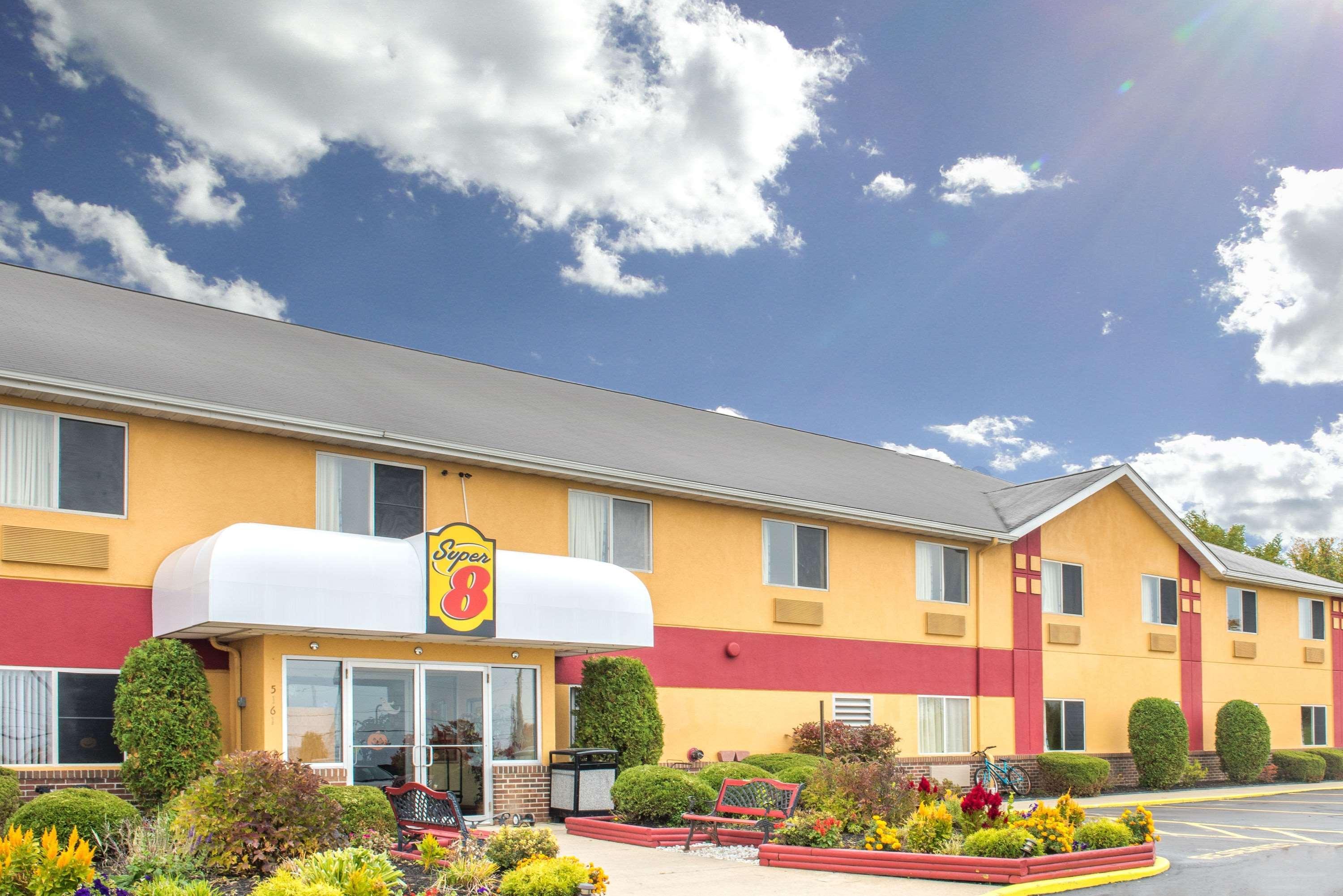 Hotel Super 8 By Wyndham Medina Extérieur photo